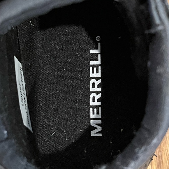 Merrell hiking boots. Size 8. Like new, worn once. - Picture 3 of 6